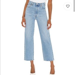 Levi’s Straight Ribcage Jeans, Size 27, Color: Tango Gossip.